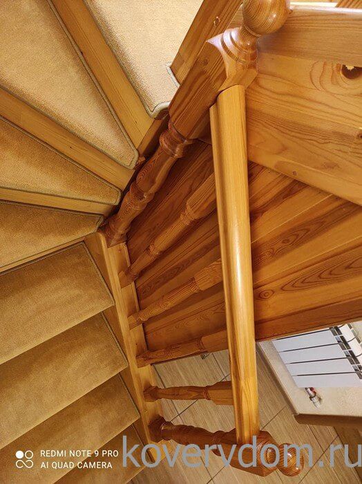 Ковровые накладки SXN-180 нестандартного размера с укладкой на лестницу