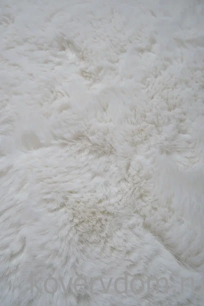 Ковер из искусственного меха Krolik 1000A T1120_CREAM шкура Ковер из искусственного меха Krolik 1000A T1120_CREAM шкура