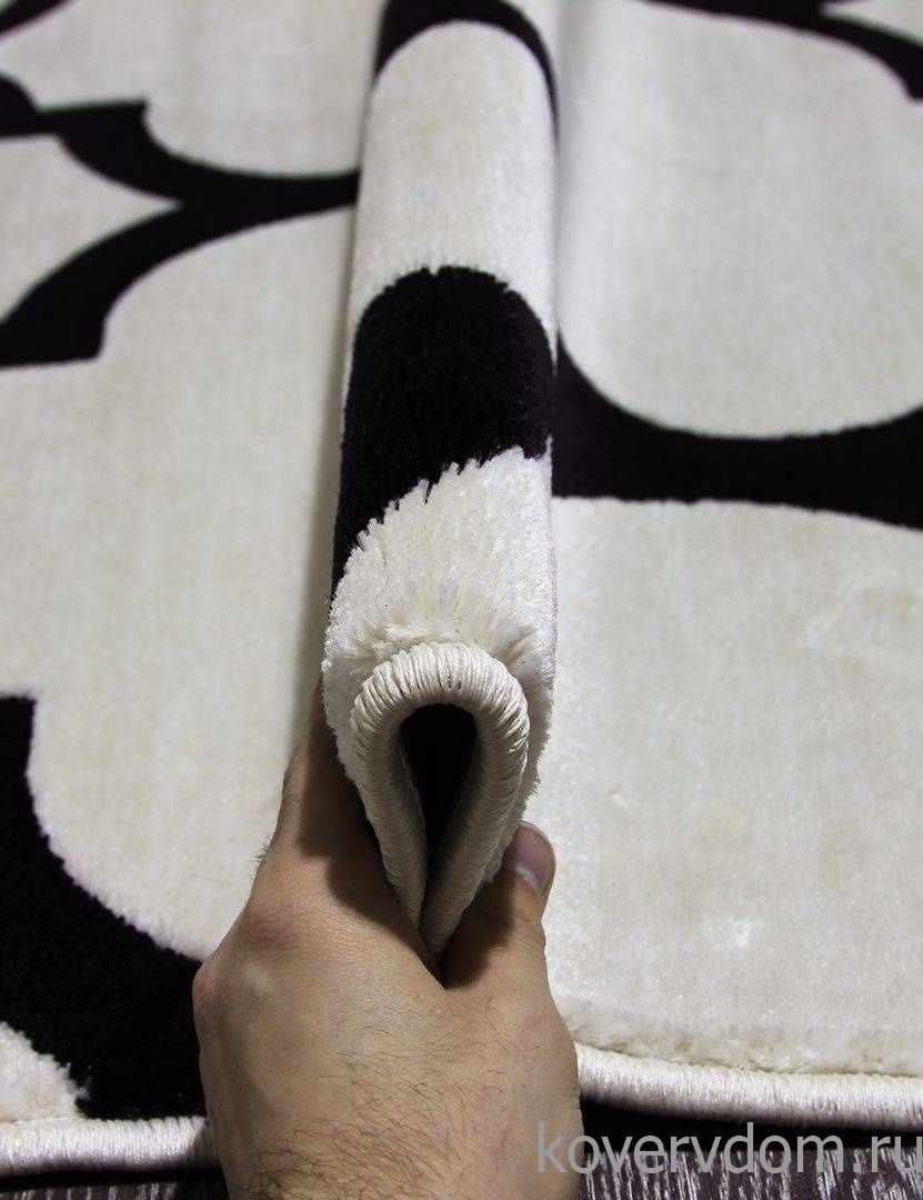 Ковер MEGA CARVING WK d422 CREAM-D.NAVY Ковер MEGA CARVING WK d422 CREAM-D.NAVY