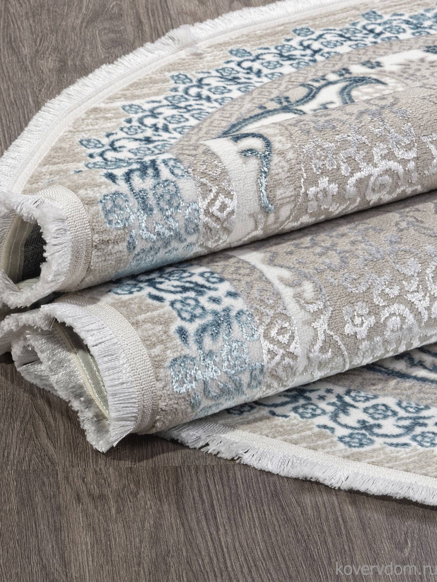 Ковер ALFANI Q010A BLUE FDY / CREAM SHRINK Овал Ковер ALFANI Q010A BLUE FDY / CREAM SHRINK Овал