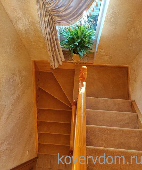 Ковровые накладки SXN-180 нестандартного размера с укладкой на лестницу